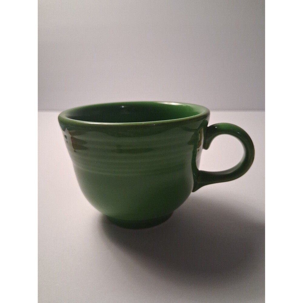 Shamrock was a Fiesta color produced from 2002 to 2021 and is now retired.